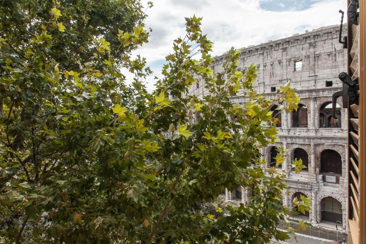 Amazing Colosseo Rome Exterior photo